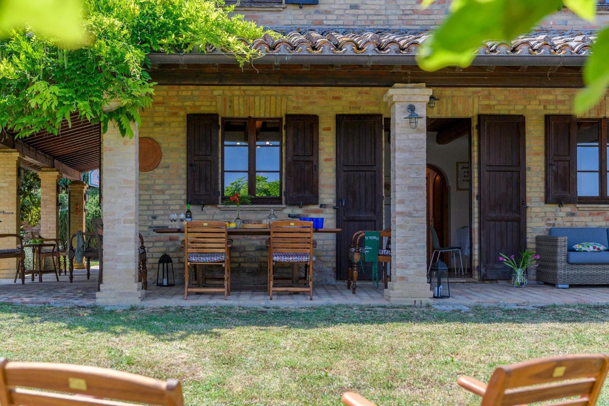 La Girolima, Marchferienhaeuser Villa Mondavio Luaran gambar